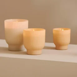 Store CASA MONA Candela Profumata Crema